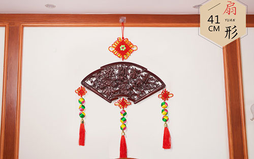 曲江中国结挂件实木客厅玄关壁挂装饰品种类大全